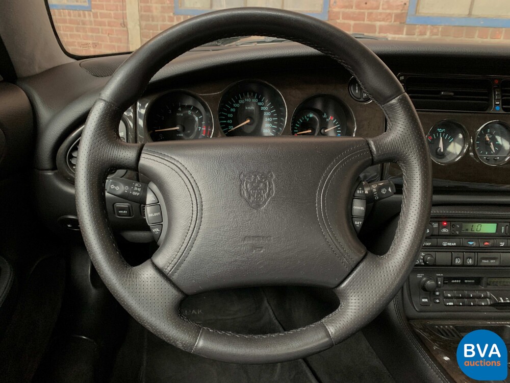 Jaguar XK8 4.0 V8 Coupé 294pk 1997, 29-HK-KP