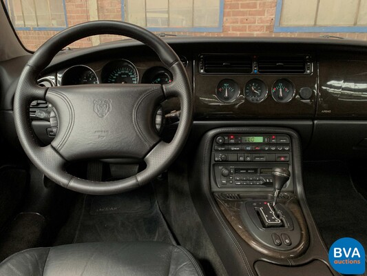Jaguar XK8 4.0 V8 Coupé 294pk 1997, 29-HK-KP