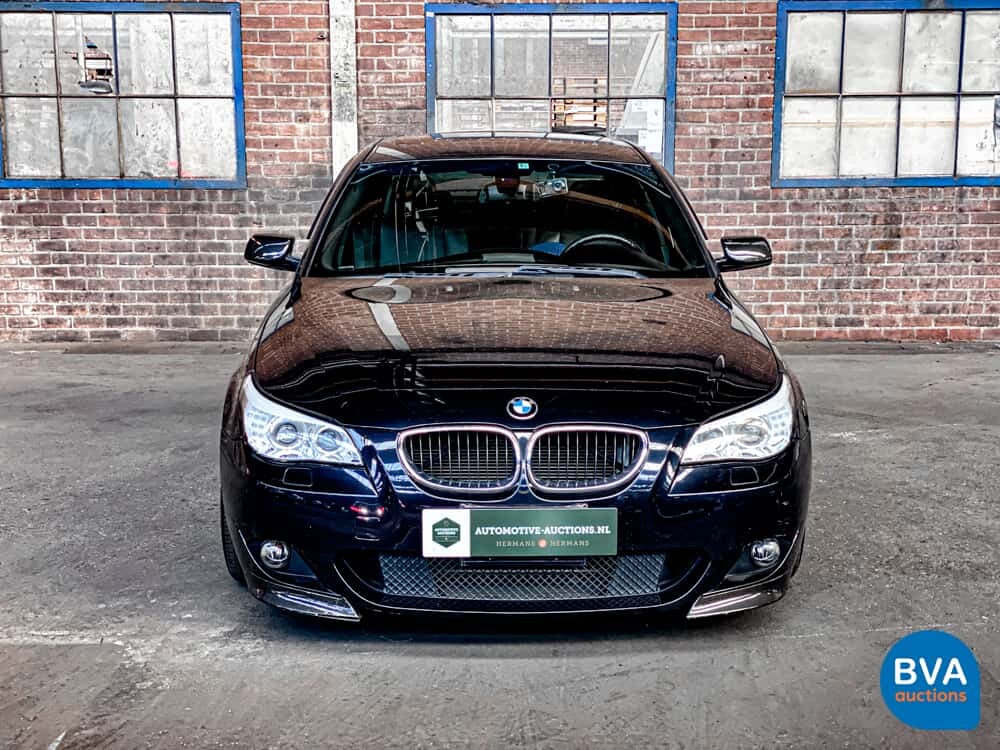 BMW 530i High Executive E60 231pk 5-Serie 2005 -YOUNGTIMER-