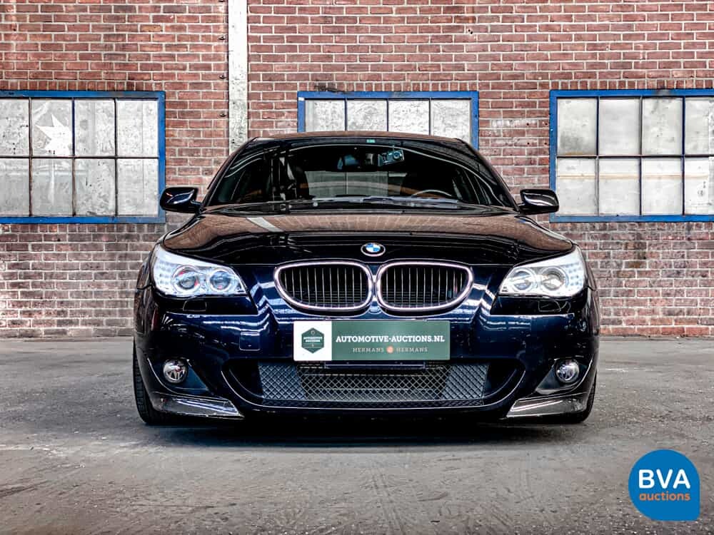 BMW 530i High Executive E60 231pk 5-Serie 2005 -YOUNGTIMER-