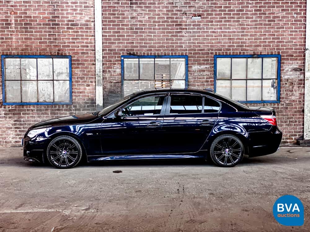 BMW 530i High Executive E60 231pk 5-Serie 2005 -YOUNGTIMER-