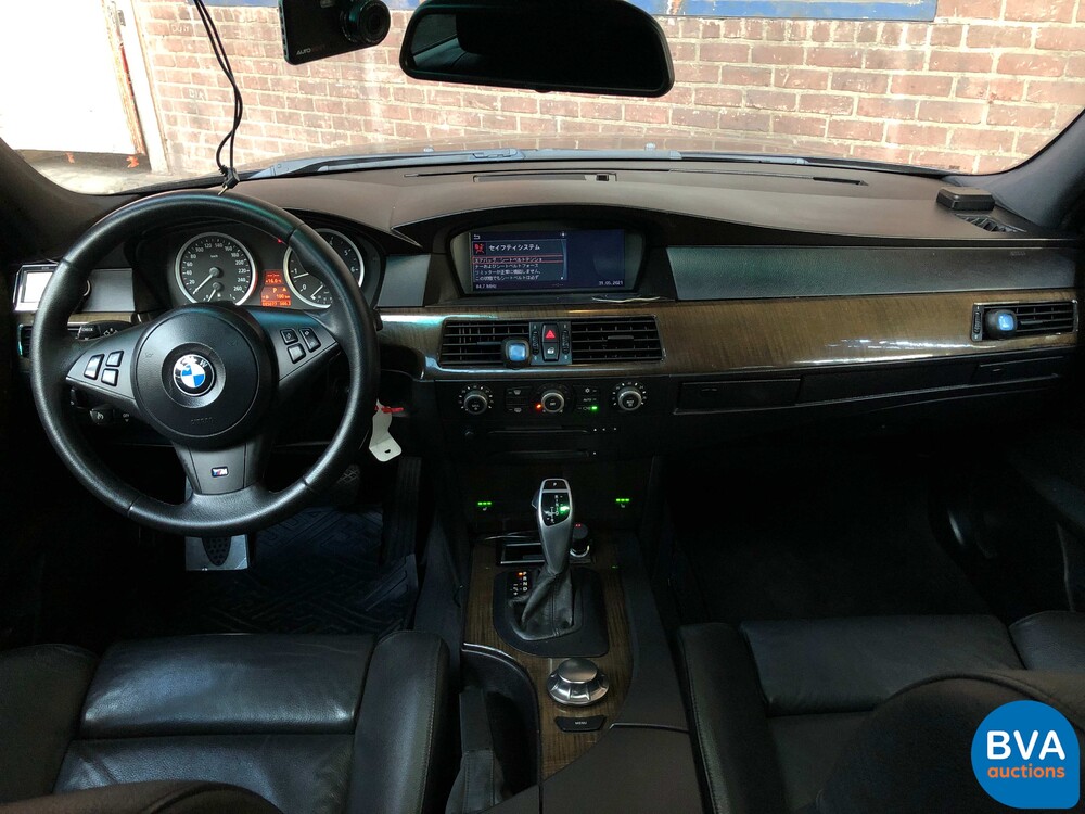 BMW 530i High Executive E60 231pk 5-Serie 2005 -YOUNGTIMER-