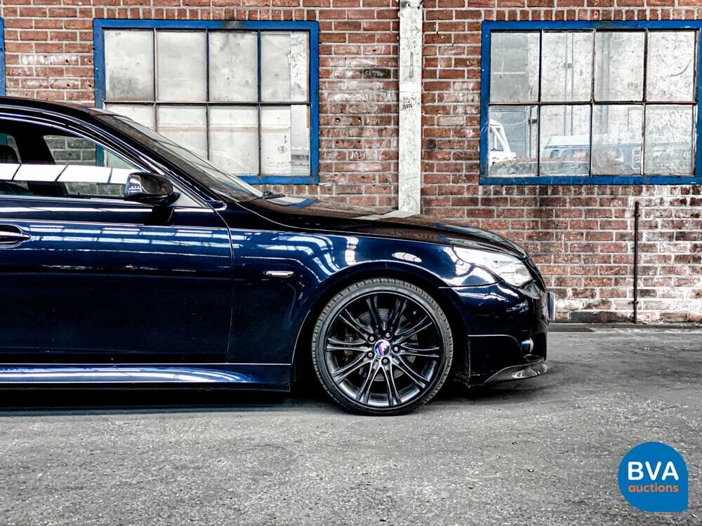 BMW 530i High Executive E60 231pk 5-Serie 2005 -YOUNGTIMER-