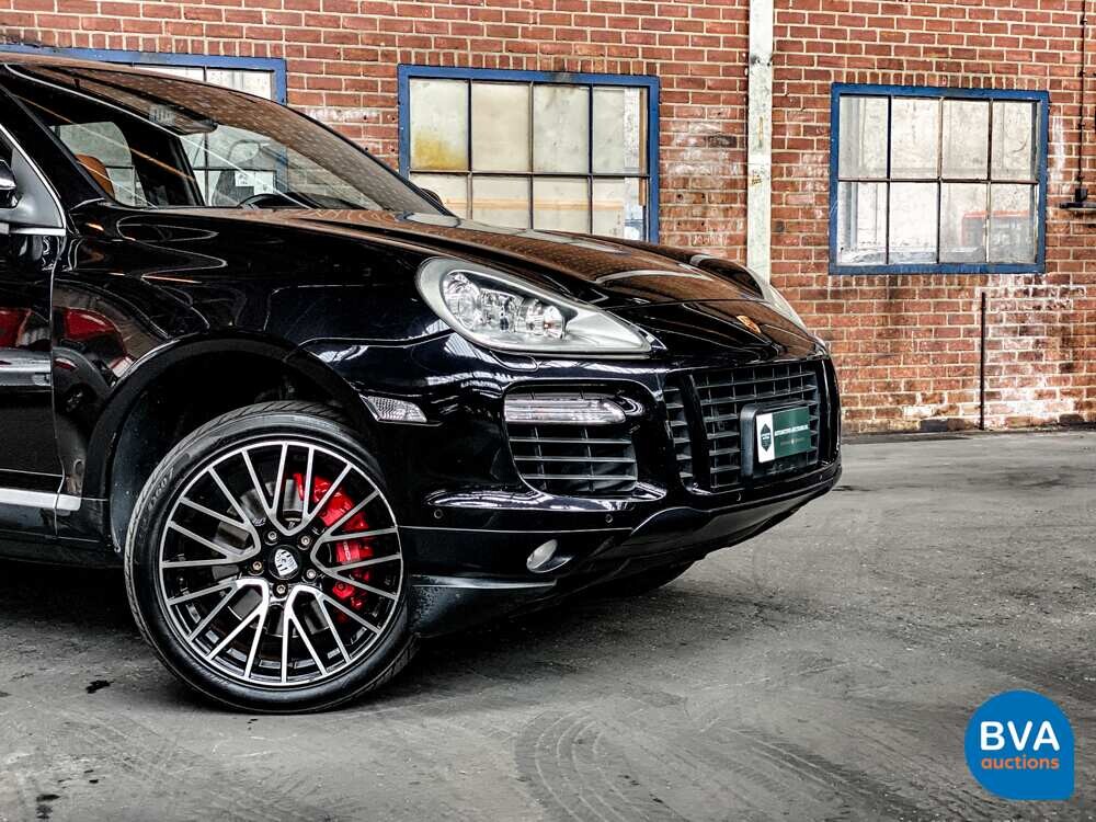 Porsche Cayenne Turbo  4.8 V8  500pk 2008