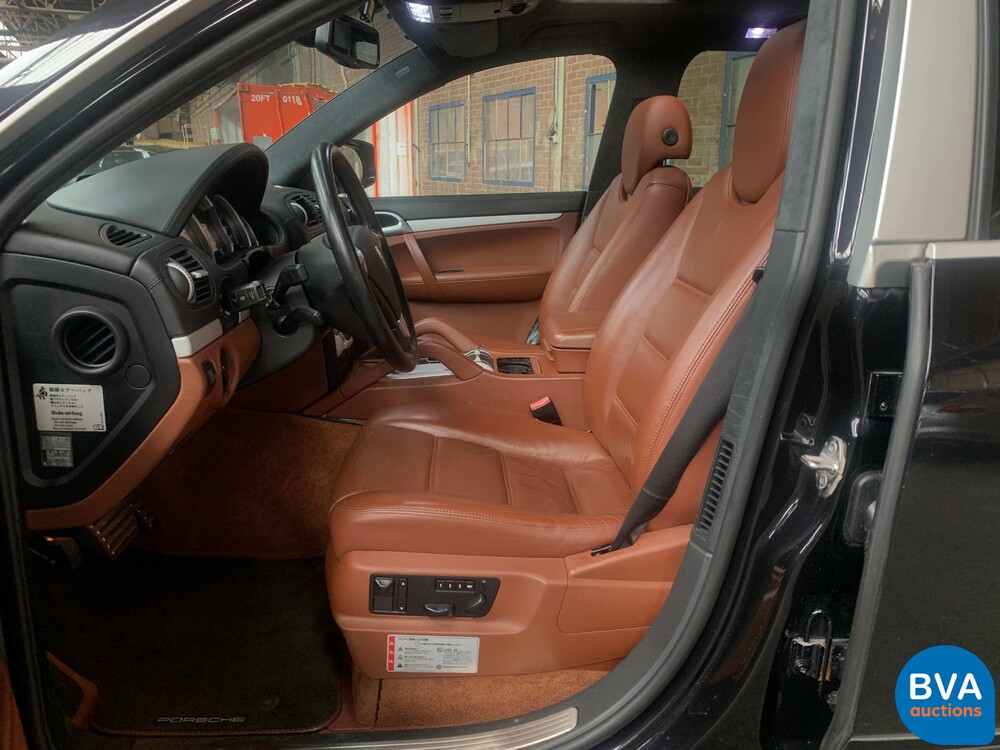 Porsche Cayenne Turbo  4.8 V8  500pk 2008
