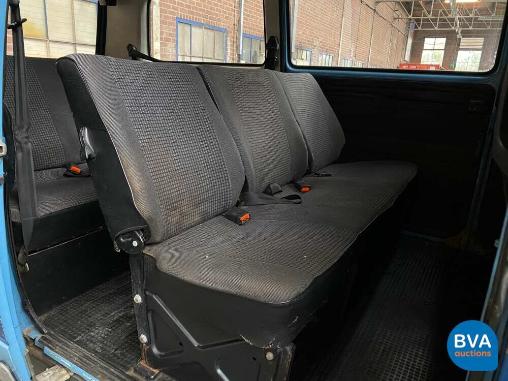 Volkswagen T3 Caravelle 4WD Syncro GL Transporter 75pk 1986