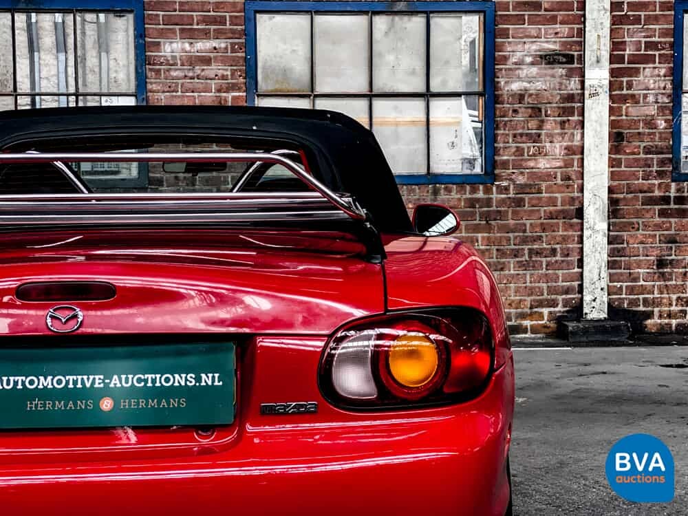 Mazda MX-5 1.6i 110pk 1999, 51-NNV-3