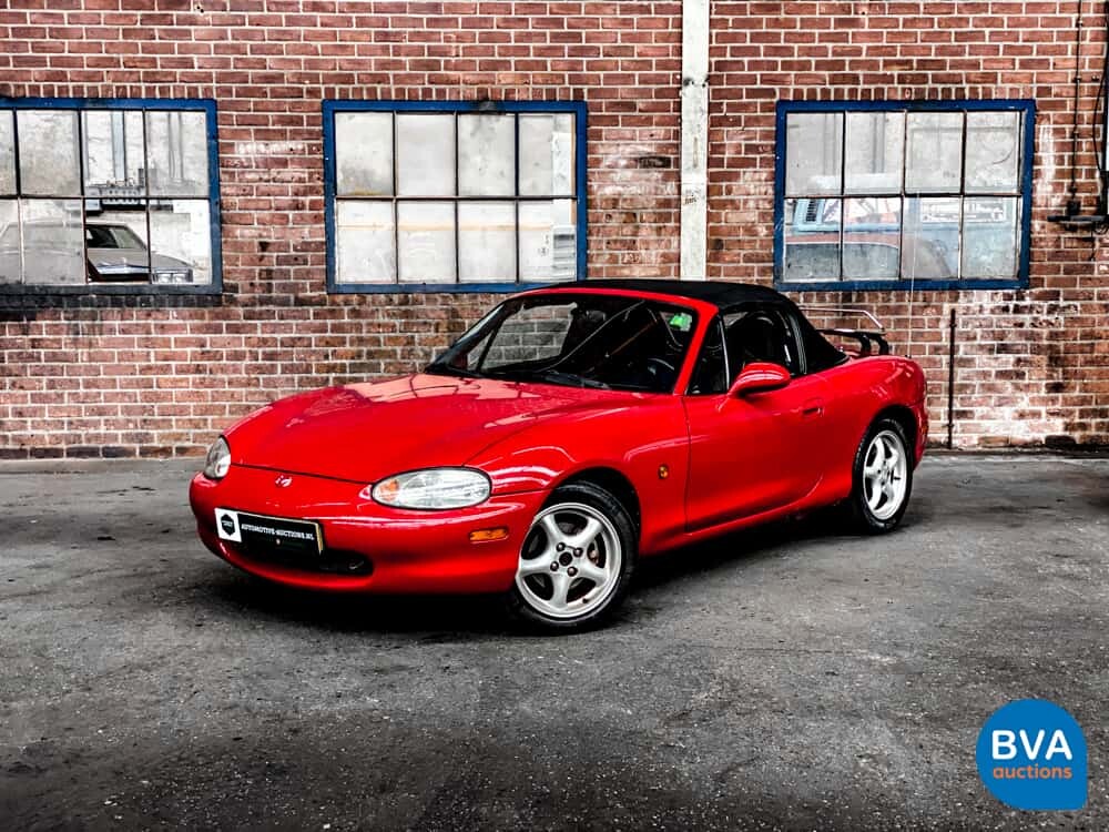 Mazda MX-5 1.6i 110pk 1999, 51-NNV-3
