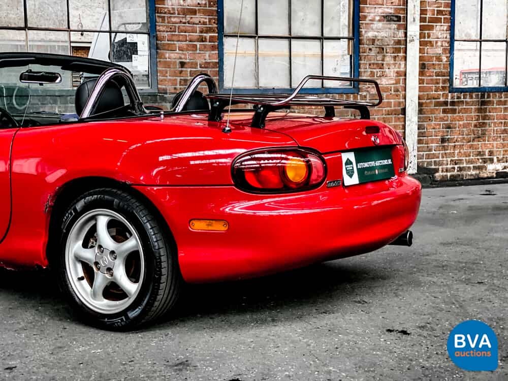 Mazda MX-5 1.6i 110pk 1999, 51-NNV-3