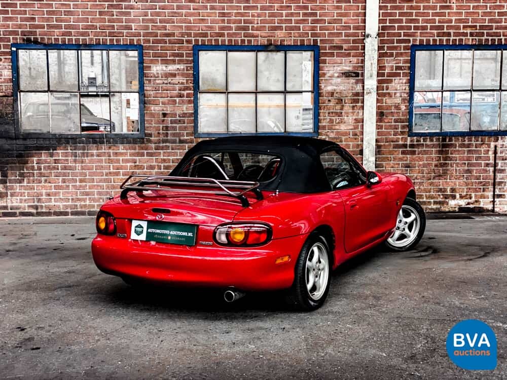 Mazda MX-5 1.6i 110pk 1999, 51-NNV-3