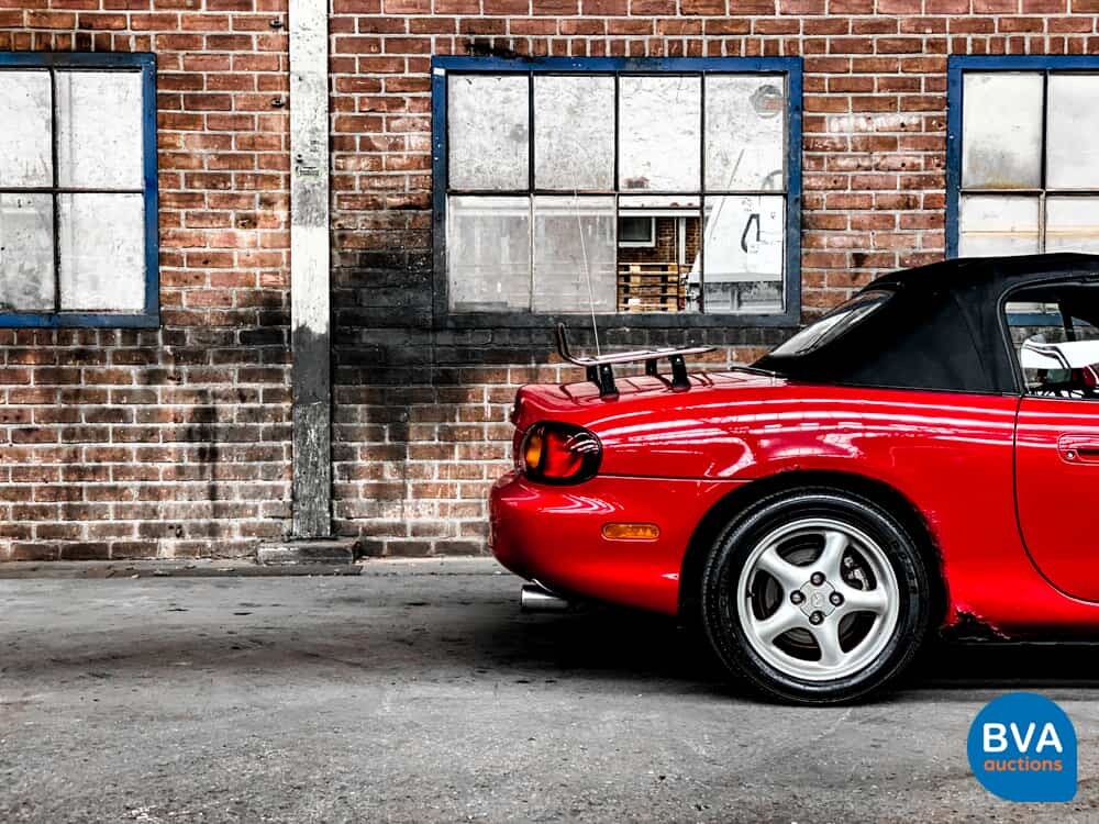 Mazda MX-5 1.6i 110pk 1999, 51-NNV-3