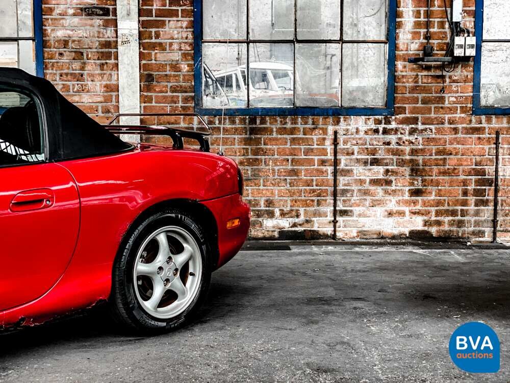 Mazda MX-5 1.6i 110pk 1999, 51-NNV-3