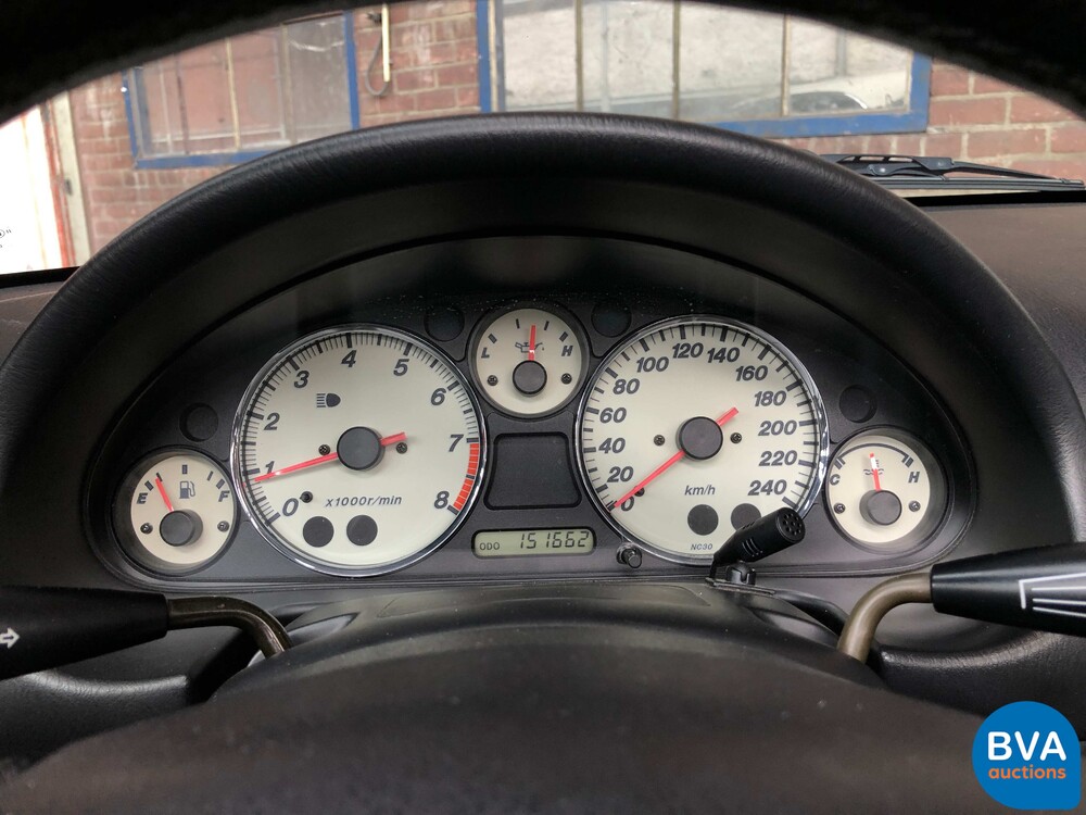 Mazda MX-5 1.6i 110pk 1999, 51-NNV-3