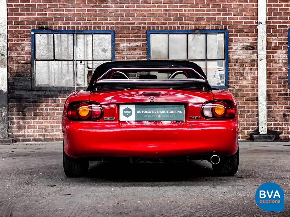 Mazda MX-5 1.6i 110pk 1999, 51-NNV-3
