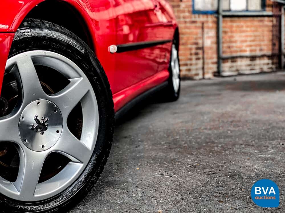 Peugeot 406 Coupé 2.2-16V -Org NL- 158pk 2004, 64-NR-VV