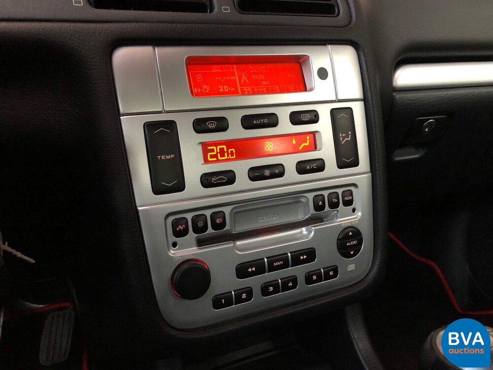 Peugeot 406 Coupé 2.2-16V -Org NL- 158pk 2004, 64-NR-VV