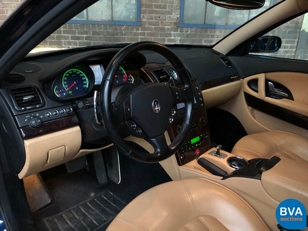 Maserati Quattroporte 4.2 V8 Duo Select 401pk 2005 YOUNGTIMER, 86-ZJF-4