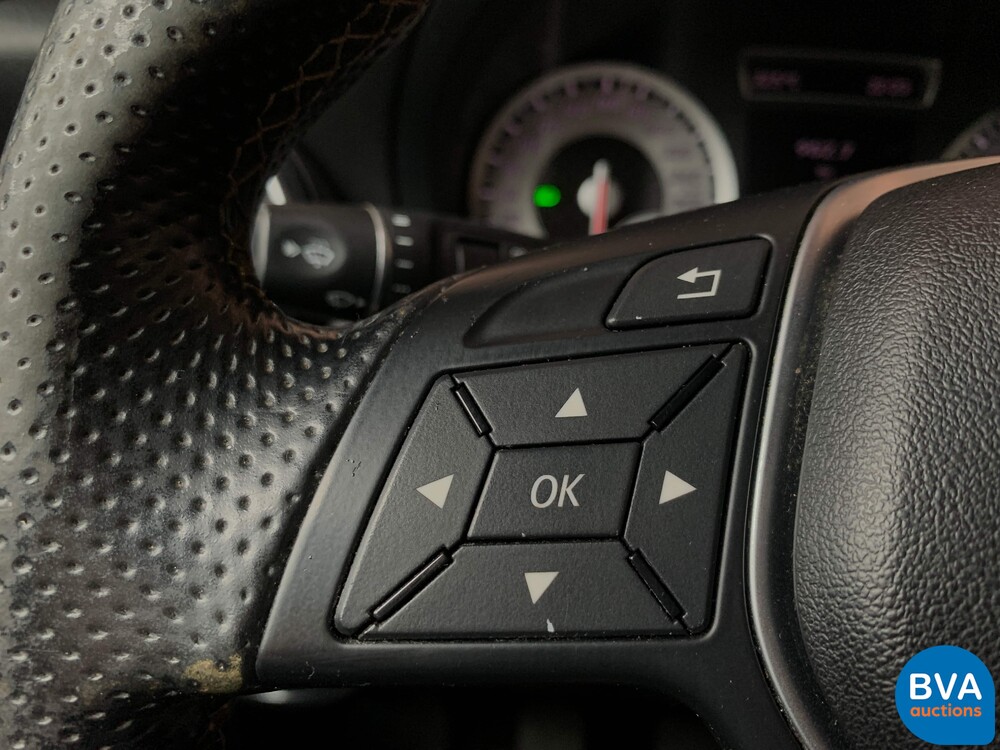 Mercedes-Benz A180 Prestige A-Klasse 109pk 2013, PF-497-X