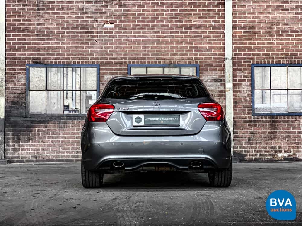 Mercedes-Benz A180 Prestige A-Klasse 109pk 2013, PF-497-X