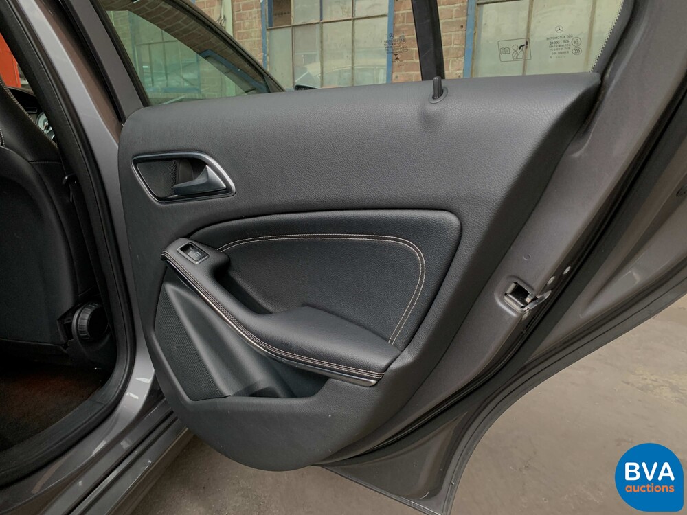 Mercedes-Benz A180 Prestige A-Klasse 109pk 2013, PF-497-X