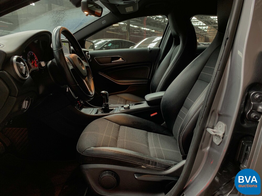 Mercedes-Benz A180 Prestige A-Klasse 109pk 2013, PF-497-X