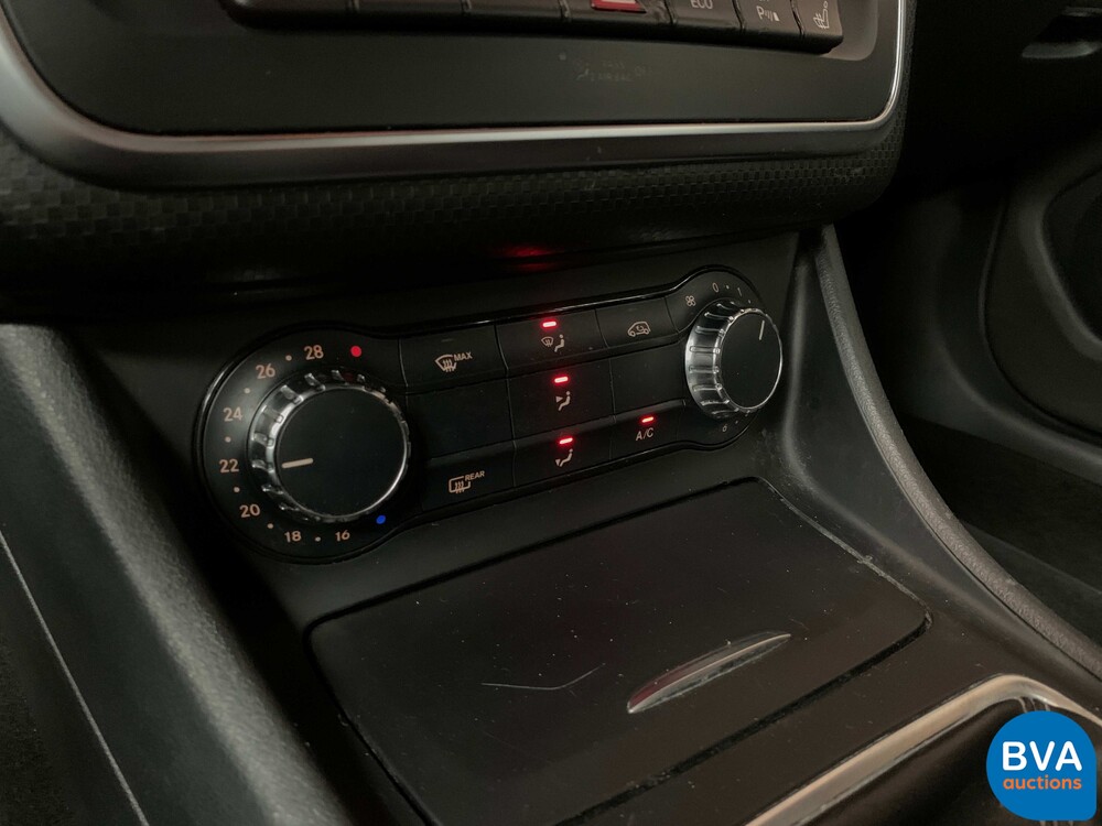 Mercedes-Benz A180 Prestige A-Klasse 109pk 2013, PF-497-X