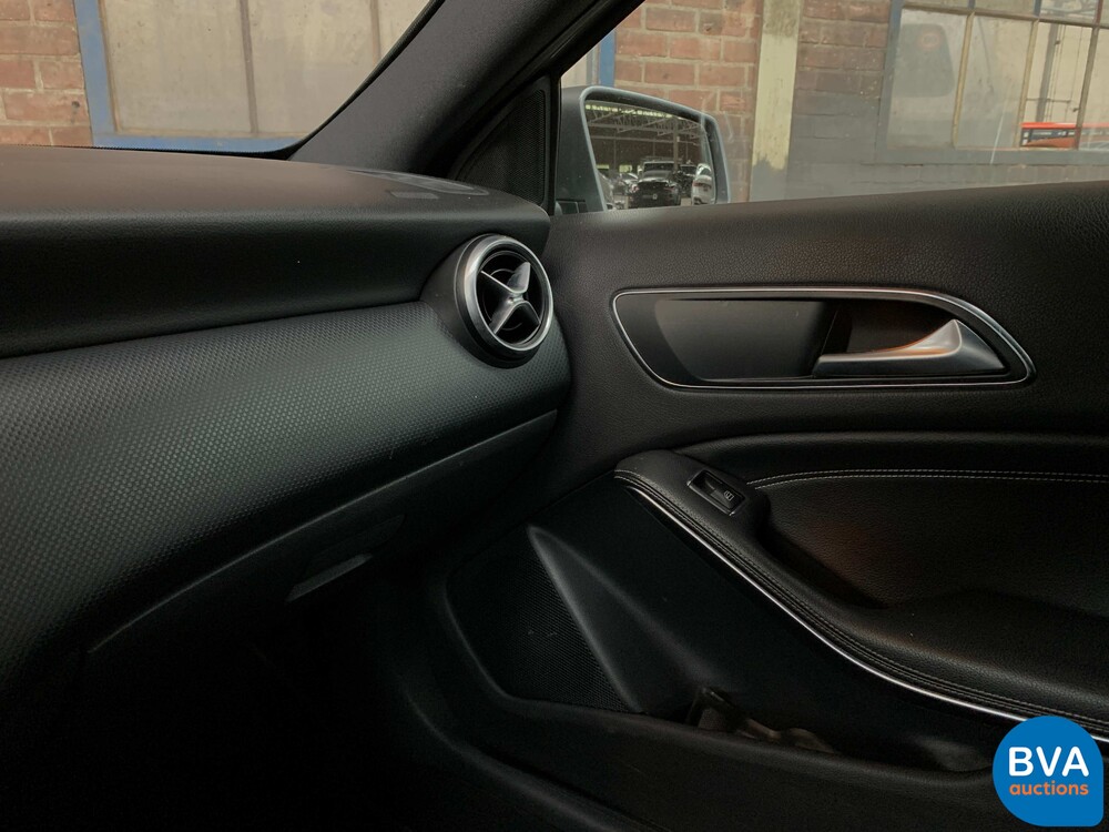 Mercedes-Benz A180 Prestige A-Klasse 109pk 2013, PF-497-X