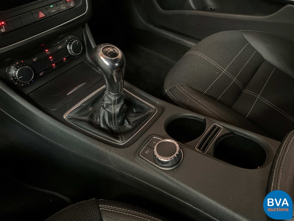 Mercedes-Benz A180 Prestige A-Klasse 109pk 2013, PF-497-X