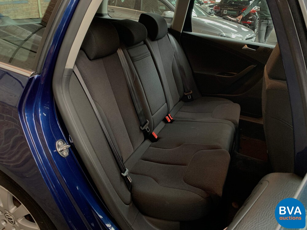Volkswagen Passat Variant 1.8 TSI Comfortline 160pk 2010 -Org NL-, 97-NGN-4
