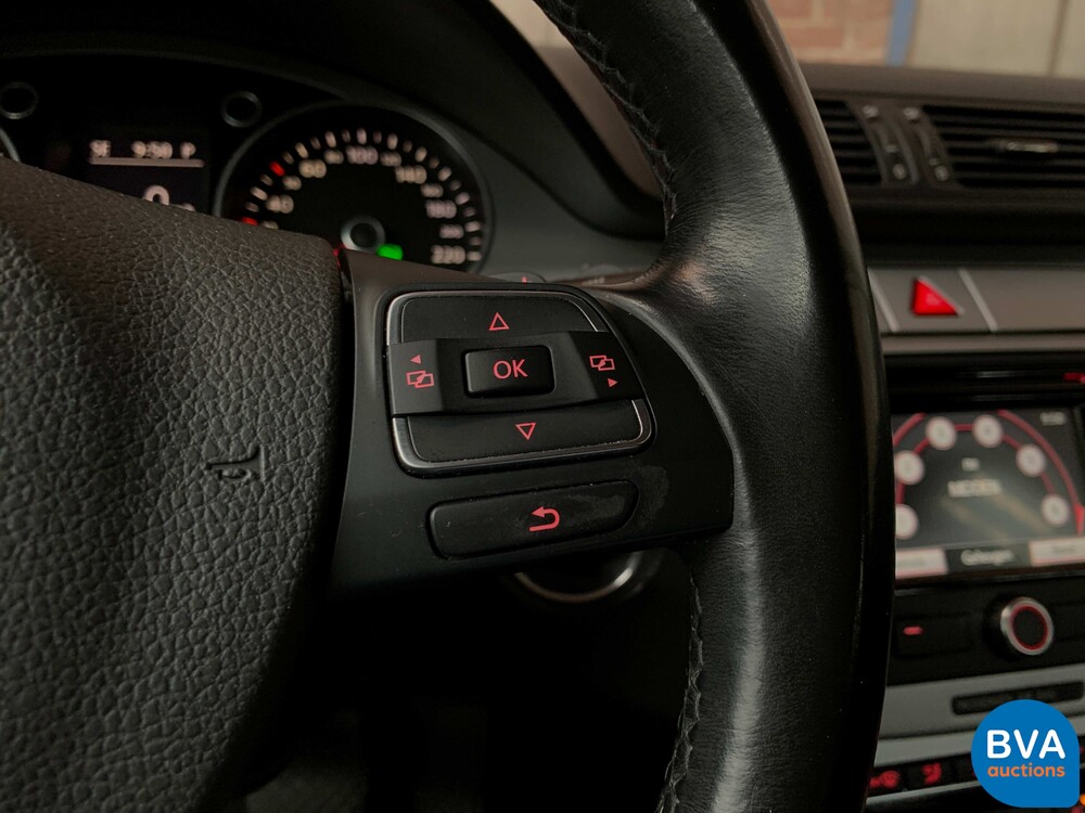 Volkswagen Passat Variant 1.8 TSI Comfortline 160pk 2010 -Org NL-, 97-NGN-4