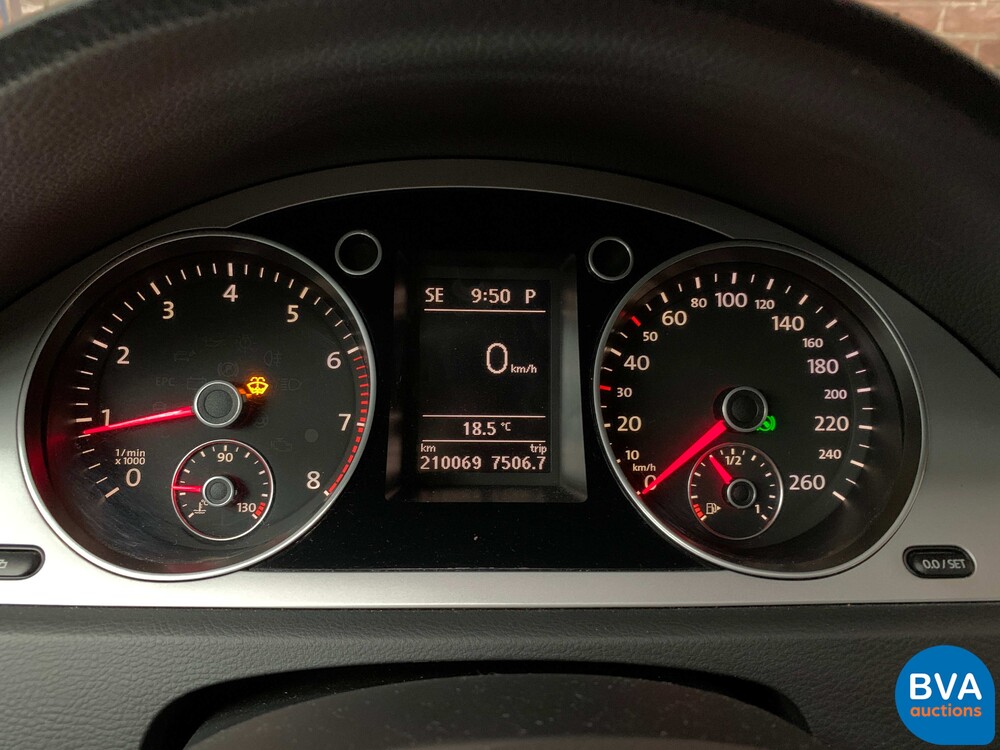 Volkswagen Passat Variant 1.8 TSI Comfortline 160pk 2010 -Org NL-, 97-NGN-4