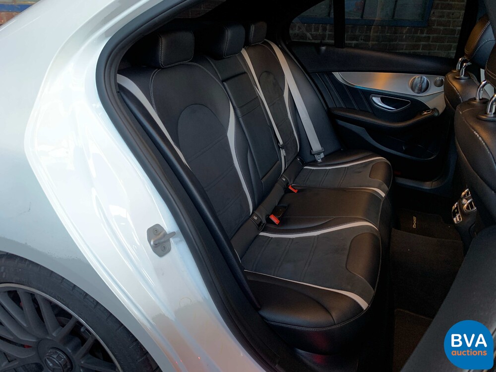 Mercedes-Benz C63s Sedan AMG 510pk 2016 Track-Package C-Klasse 63 S, NL-kenteken