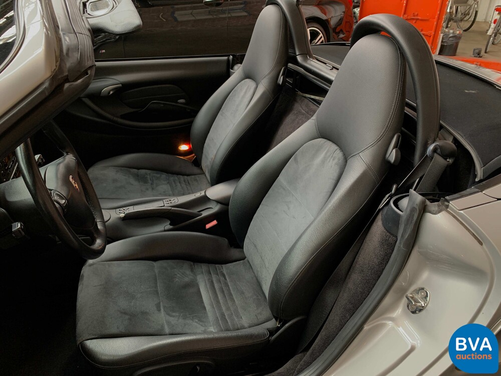 Porsche Boxster 986 2.7 220 PS 2001 -YOUNGTIMER-.