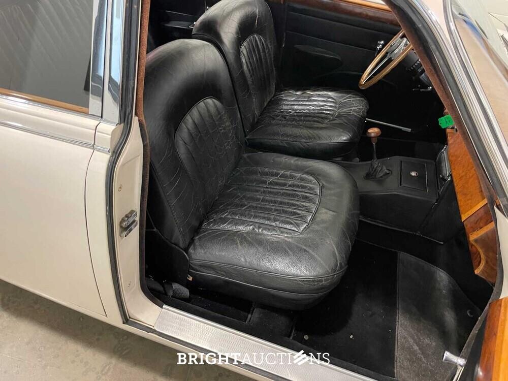 Jaguar MKII 3.8 Liter Saloon 220pk 1961 MK2, DL-36-65