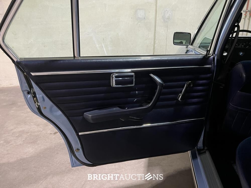 BMW 2.8L E3 170pk 1975 (Origineel-NL), 50-FZ-88