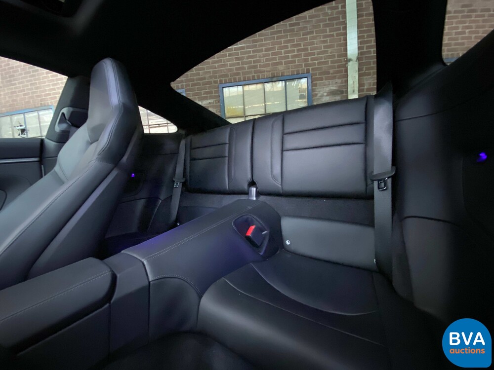 Porsche 911 992 Carrera 4S 3.0 450PS 2021 Garantie NW-Modell.