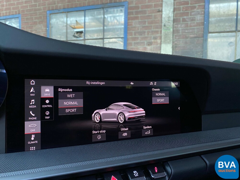 Porsche 911 992 Carrera 4S 3.0 450PS 2021 Garantie NW-Modell.