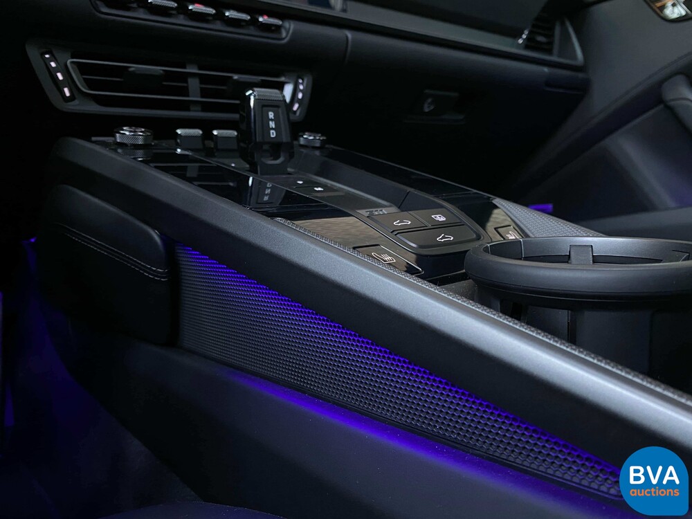 Porsche 911 992 Carrera 4S 3.0 450PS 2021 Garantie NW-Modell.