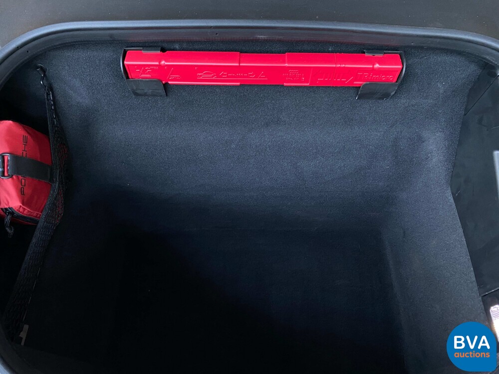 Porsche 911 992 Carrera 4S 3.0 450PS 2021 Garantie NW-Modell.