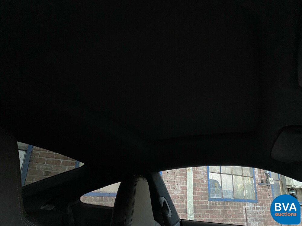 Porsche 911 992 Carrera 4S 3.0 450PS 2021 Garantie NW-Modell.