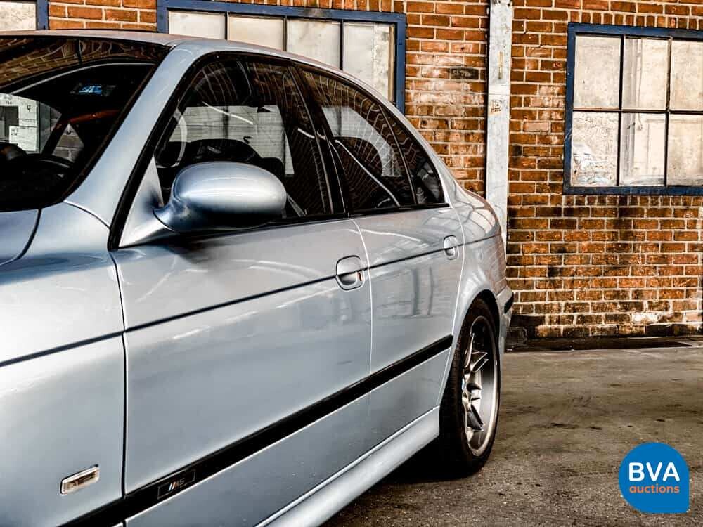 BMW M5 E39 Limousine 400PS 5er 2000 -Org. Niederländisch, 99-DZ-VZ.
