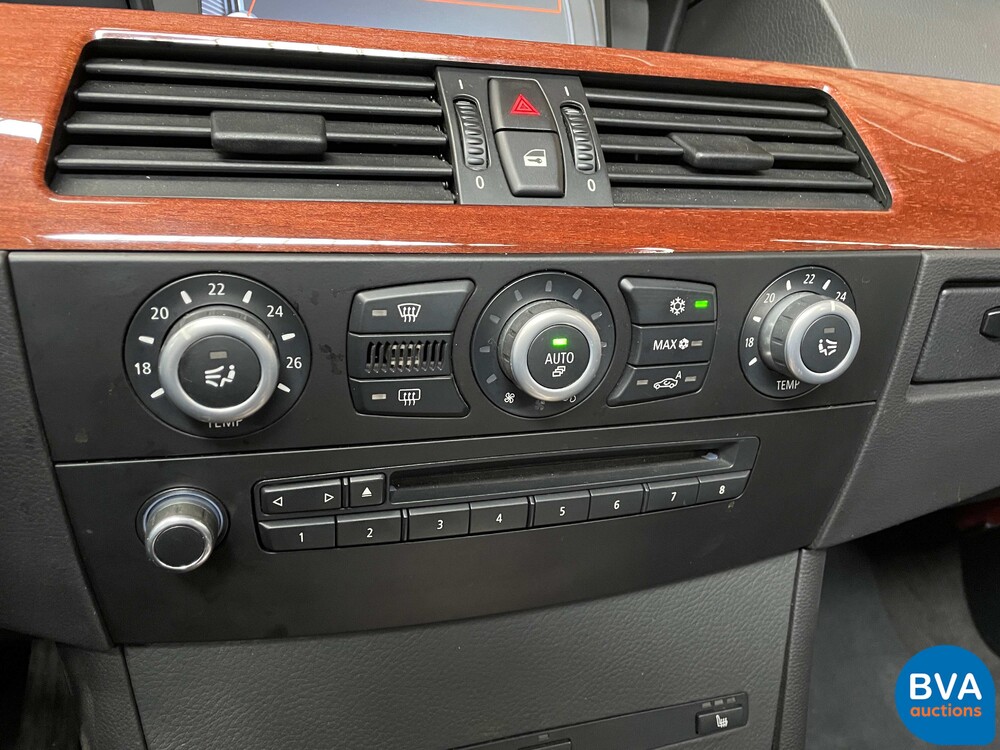 BMW M5 5.0 V10 E60 507pk 5-Serie 2005 -YOUNGTIMER-, J-709-BP.