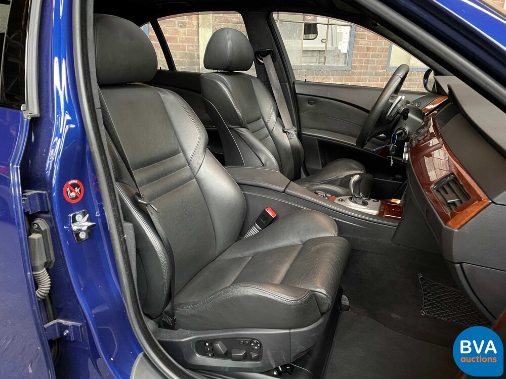 BMW M5 5.0 V10 E60 507pk 5-Serie 2005 -YOUNGTIMER-, J-709-BP.