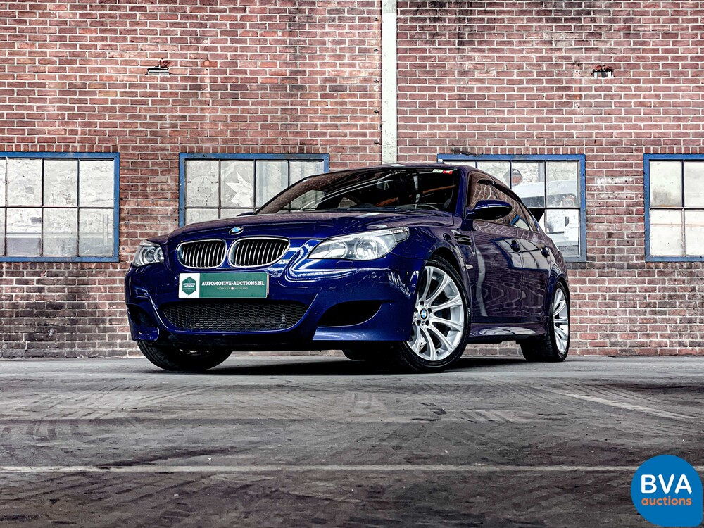 BMW M5 5.0 V10 E60 507pk 5-Serie 2005 -YOUNGTIMER-, J-709-BP.