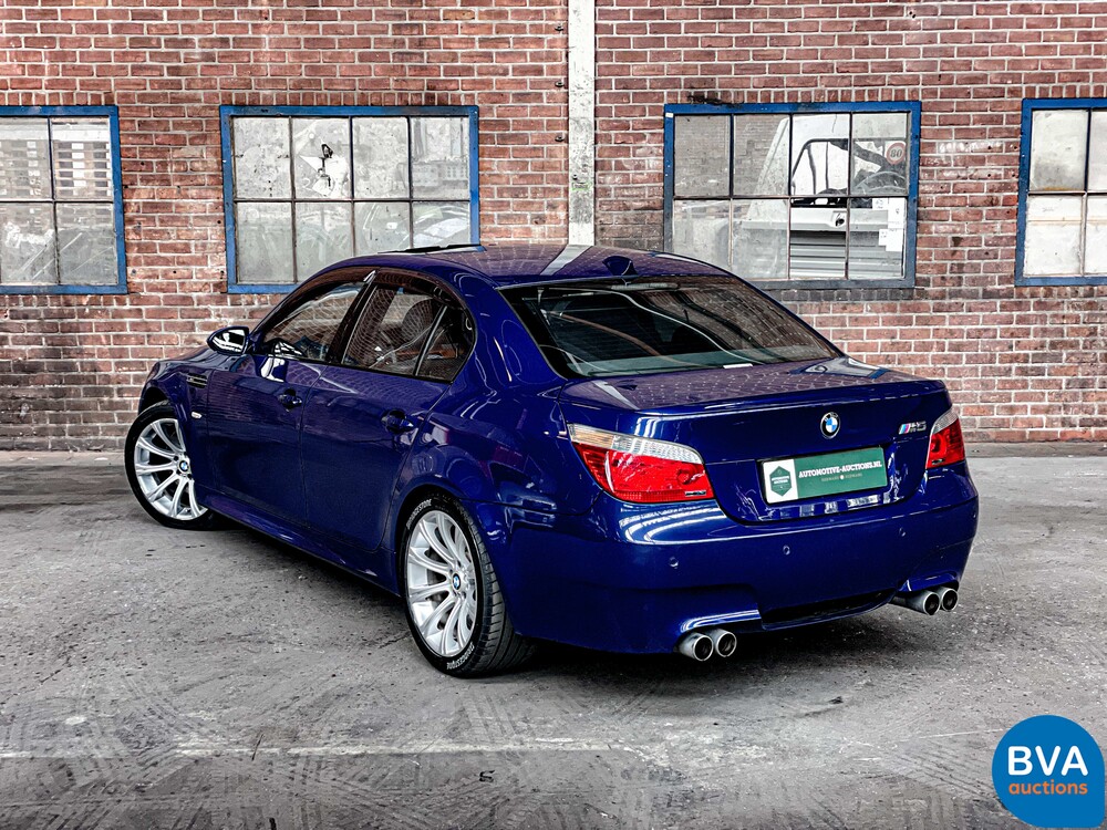 BMW M5 5.0 V10 E60 507pk 5-Serie 2005 -YOUNGTIMER-, J-709-BP.