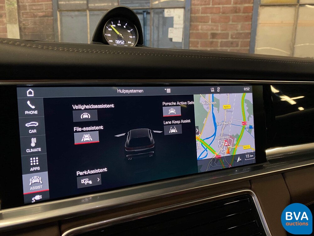 Porsche Panamera Sport Turismo 2.9 4 E-Hybrid 462pk 2018 Sport Chrono Plug-In Hybride, H-318-HT