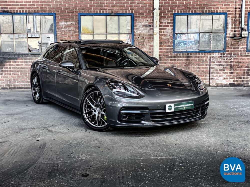 Porsche Panamera Sport Turismo 2.9 4 E-Hybrid 462pk 2018 Sport Chrono Plug-In Hybride, H-318-HT