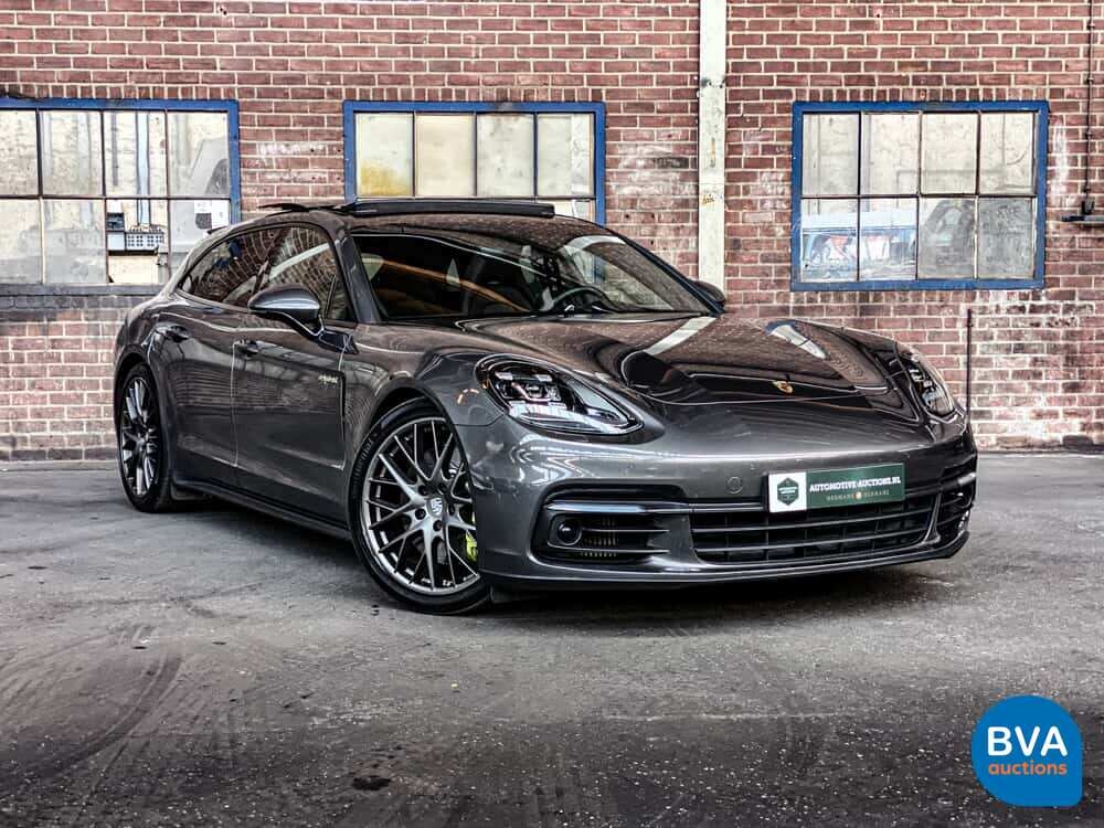 Porsche Panamera Sport Turismo 2.9 4 E-Hybrid 462pk 2018 Sport Chrono Plug-In Hybride, H-318-HT