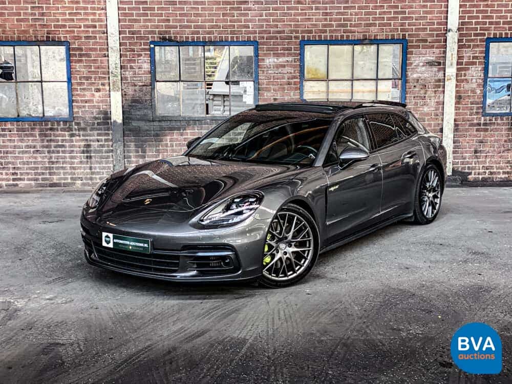 Porsche Panamera Sport Turismo 2.9 4 E-Hybrid 462pk 2018 Sport Chrono Plug-In Hybride, H-318-HT