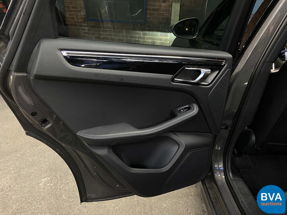 Porsche Macan S 3.0 V6 340pk 2015